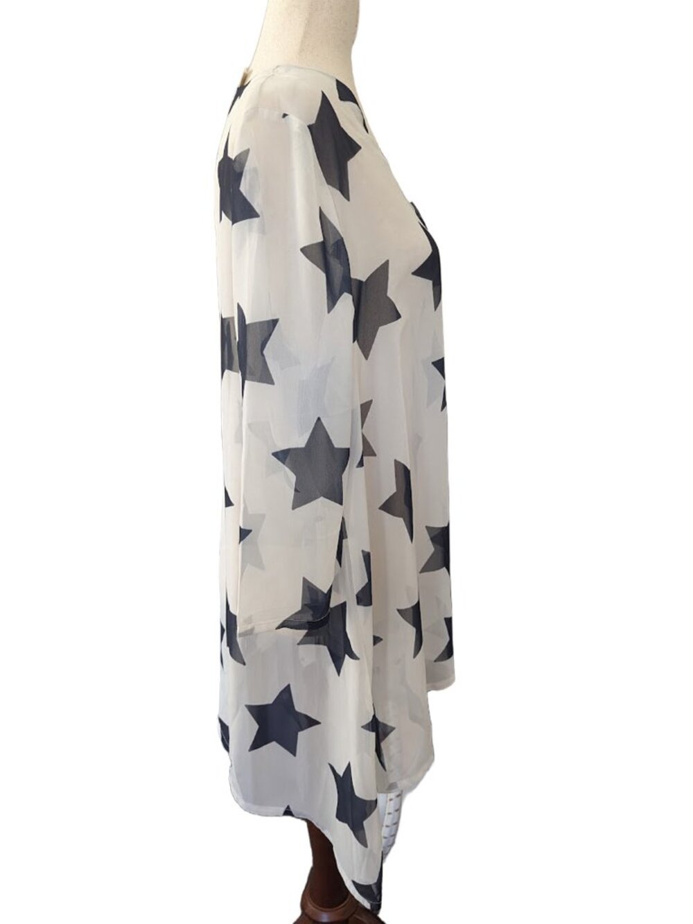 NWT Indigo Soul Sheer Star Pattern V-neck Tunic - Picture 8 of 11